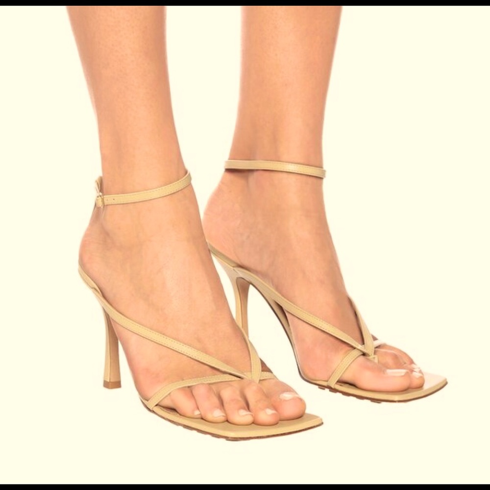 Bottega Veneta Stretch Sandals Beige